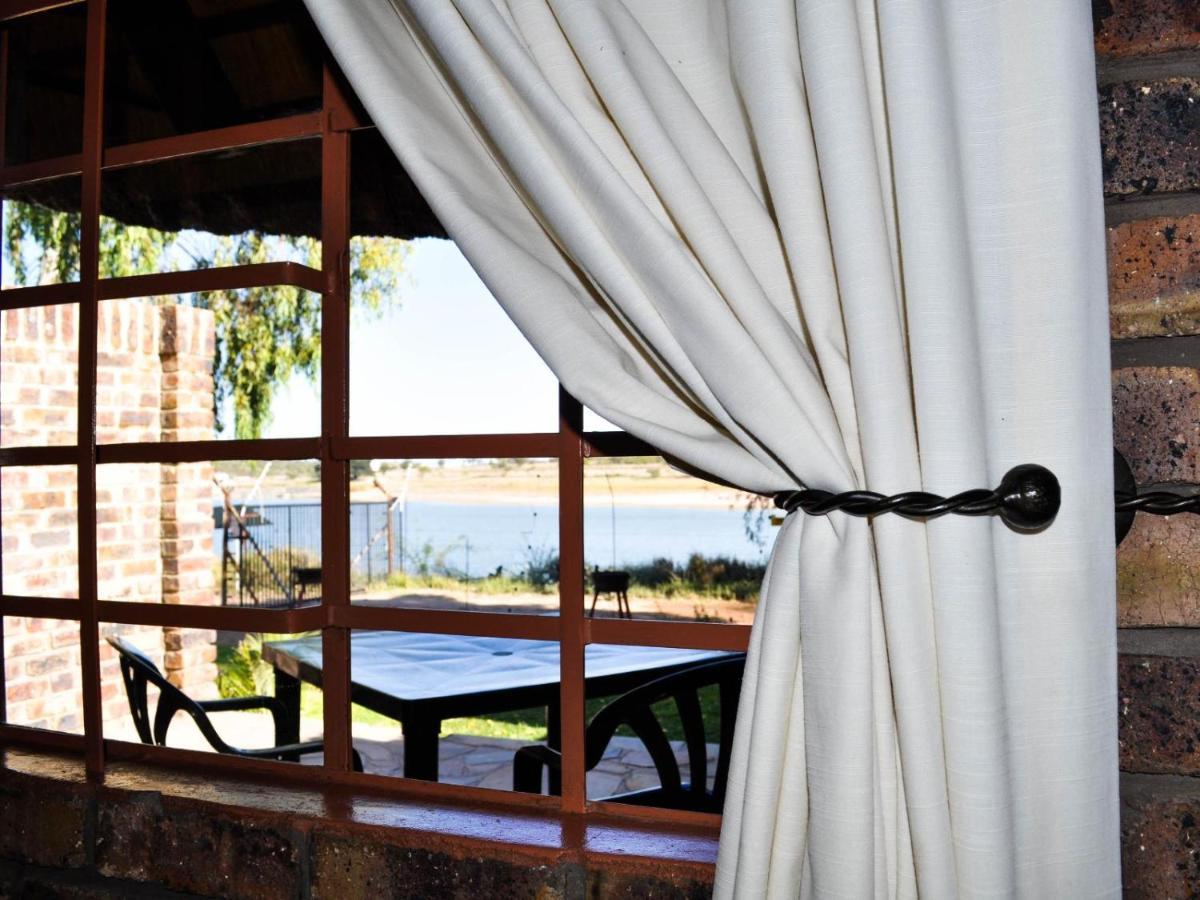 Die Dam - Transkalahari End Resort Gobabis Zewnętrze zdjęcie